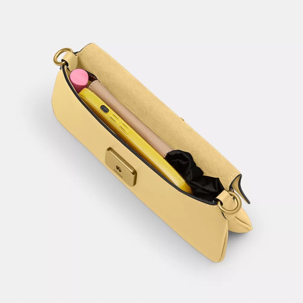 Jet Shoulder Bag